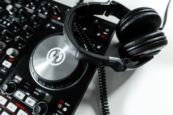 DJ equipment repair